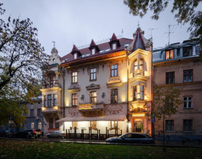 Отель Chopin Hotel  Львов